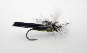 Caddis Parachute Dun dry fly with tan body and parachute post, imitating emerging adult caddisflies.