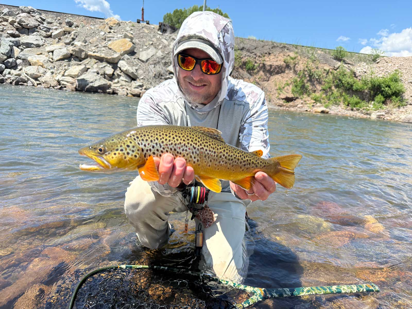 Hill's discount fly fishing flies - Avon, Minturn, Eagle and Vail Colorado - Eagle River Report
