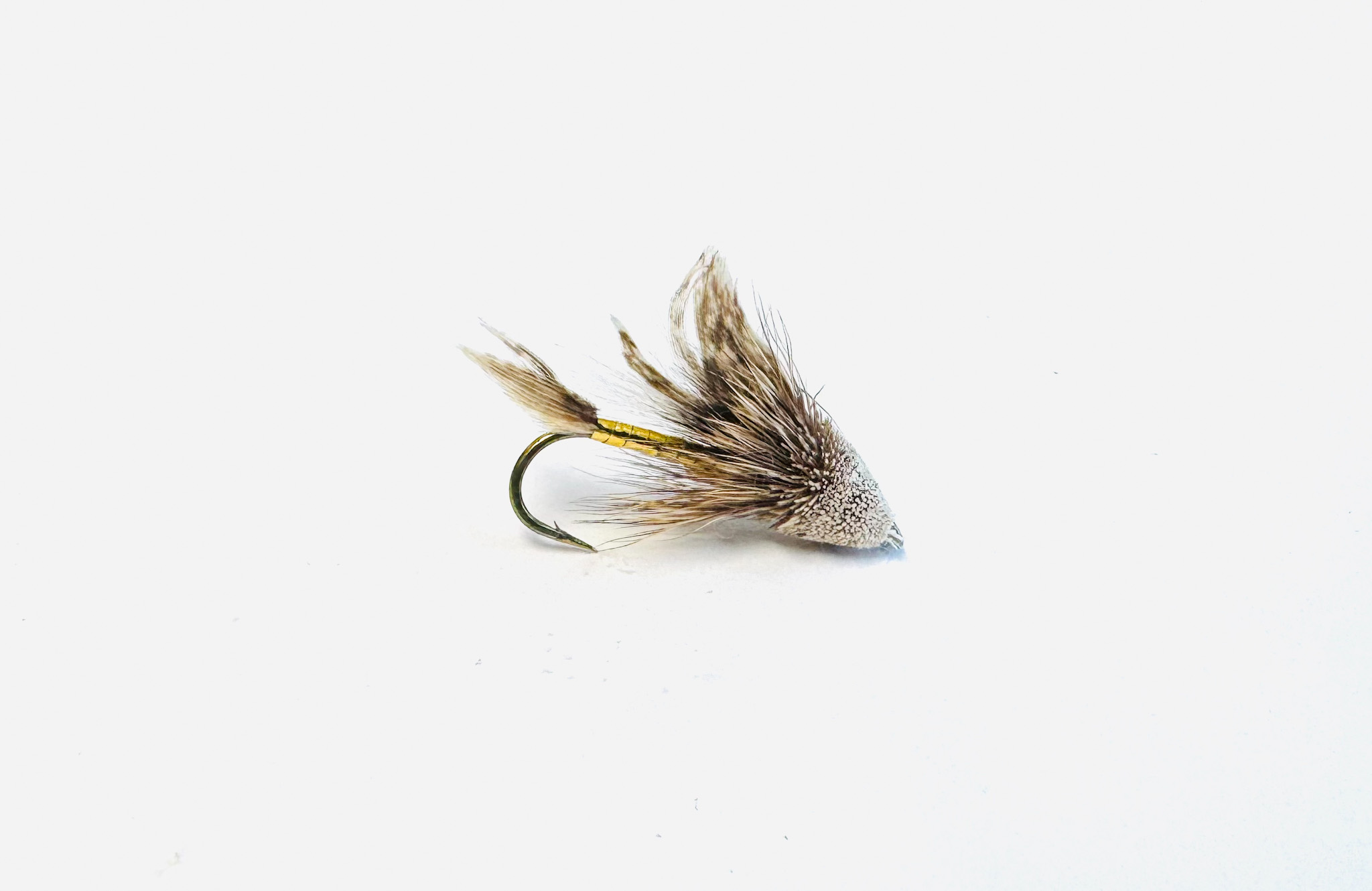 muddler minnow, a streamer imitation pattern for fly fishing